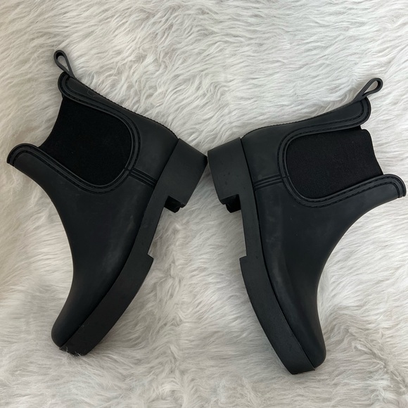 Jeffrey Campbell Chelsea Rainboots - Picture 5 of 8